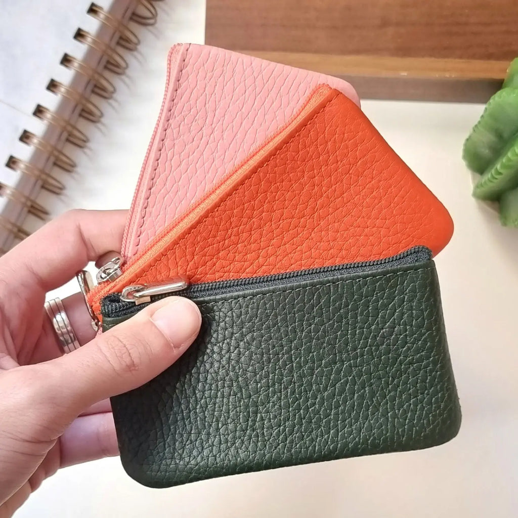 Monedero artesanal en piel auténtica, regalo práctico y elegante para mujer