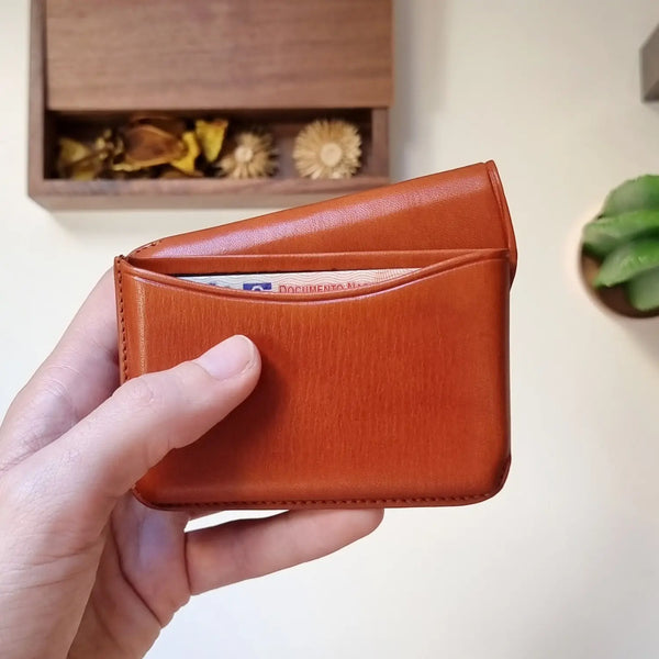 Accesorio de cuero personalizado con iniciales, hecho a mano por leathergoods43 para hombre